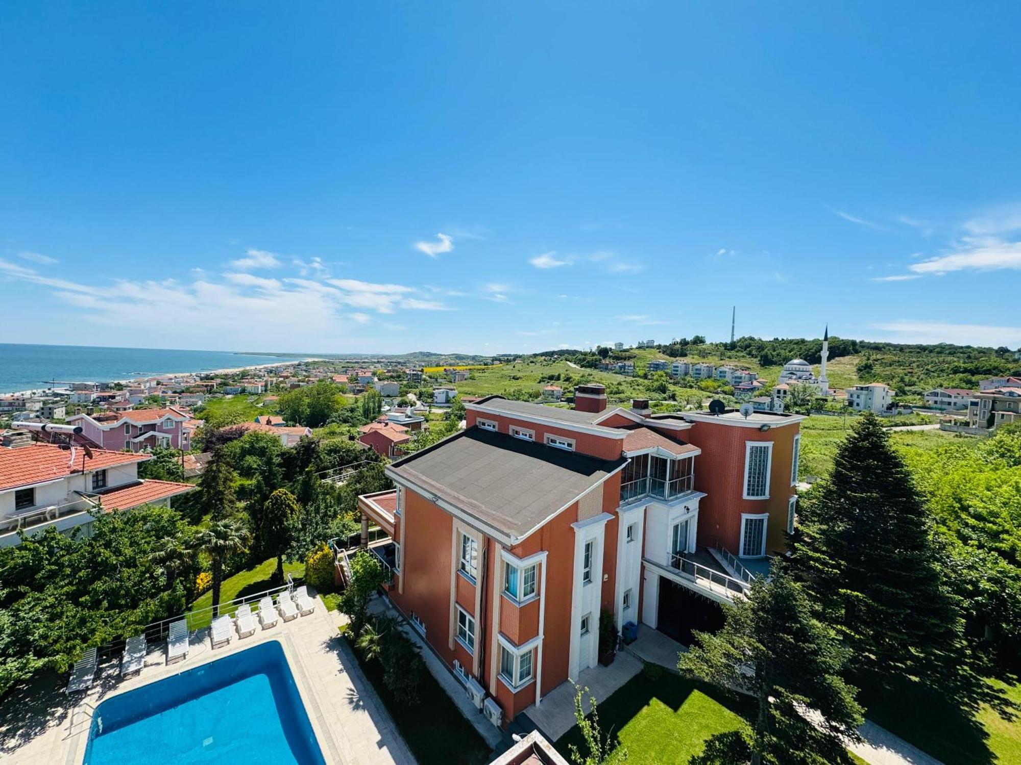Istanbul Airport Treekos Suite Hotel Karaburun  Bagian luar foto