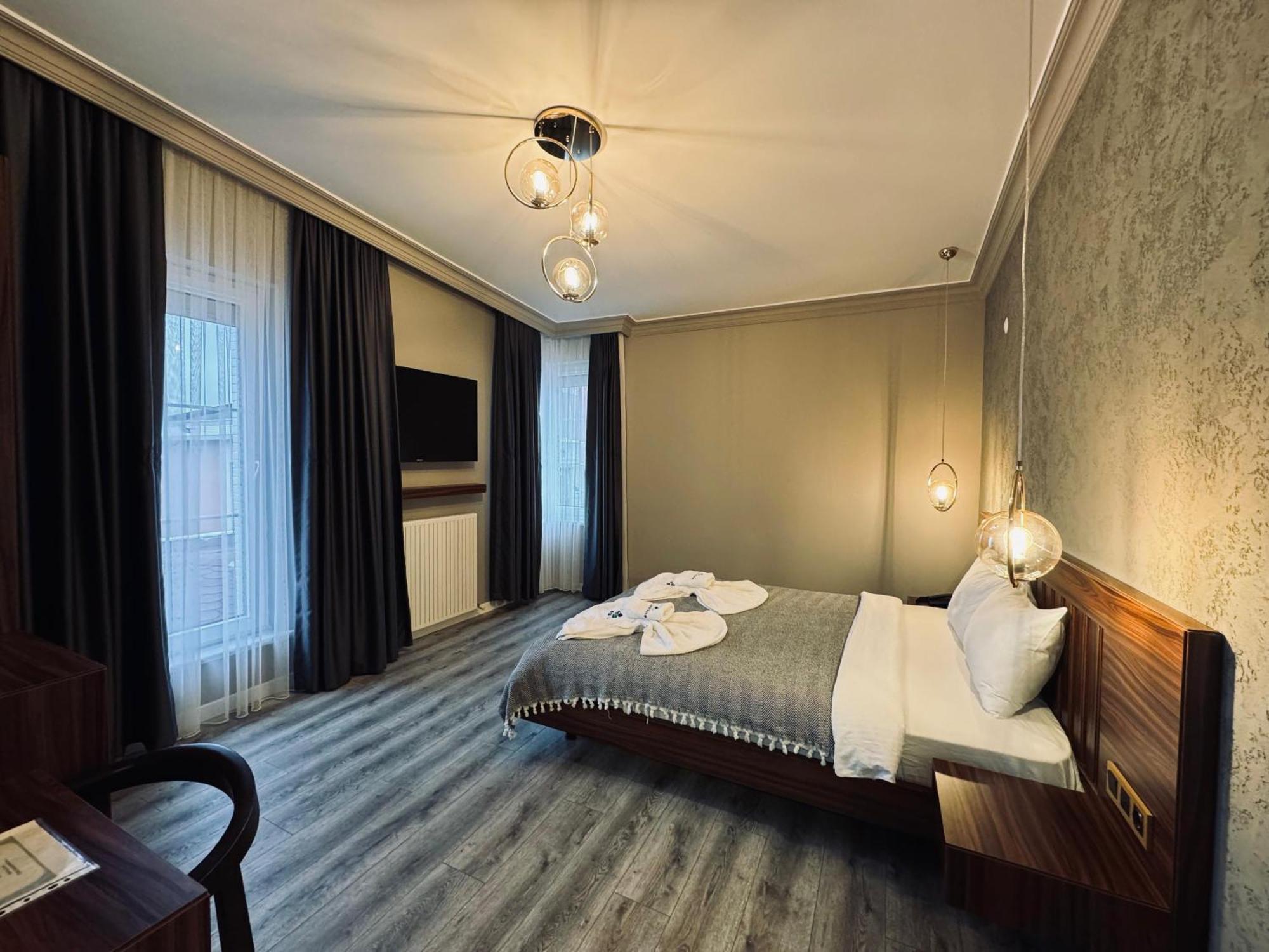 Istanbul Airport Treekos Suite Hotel Karaburun  Bagian luar foto