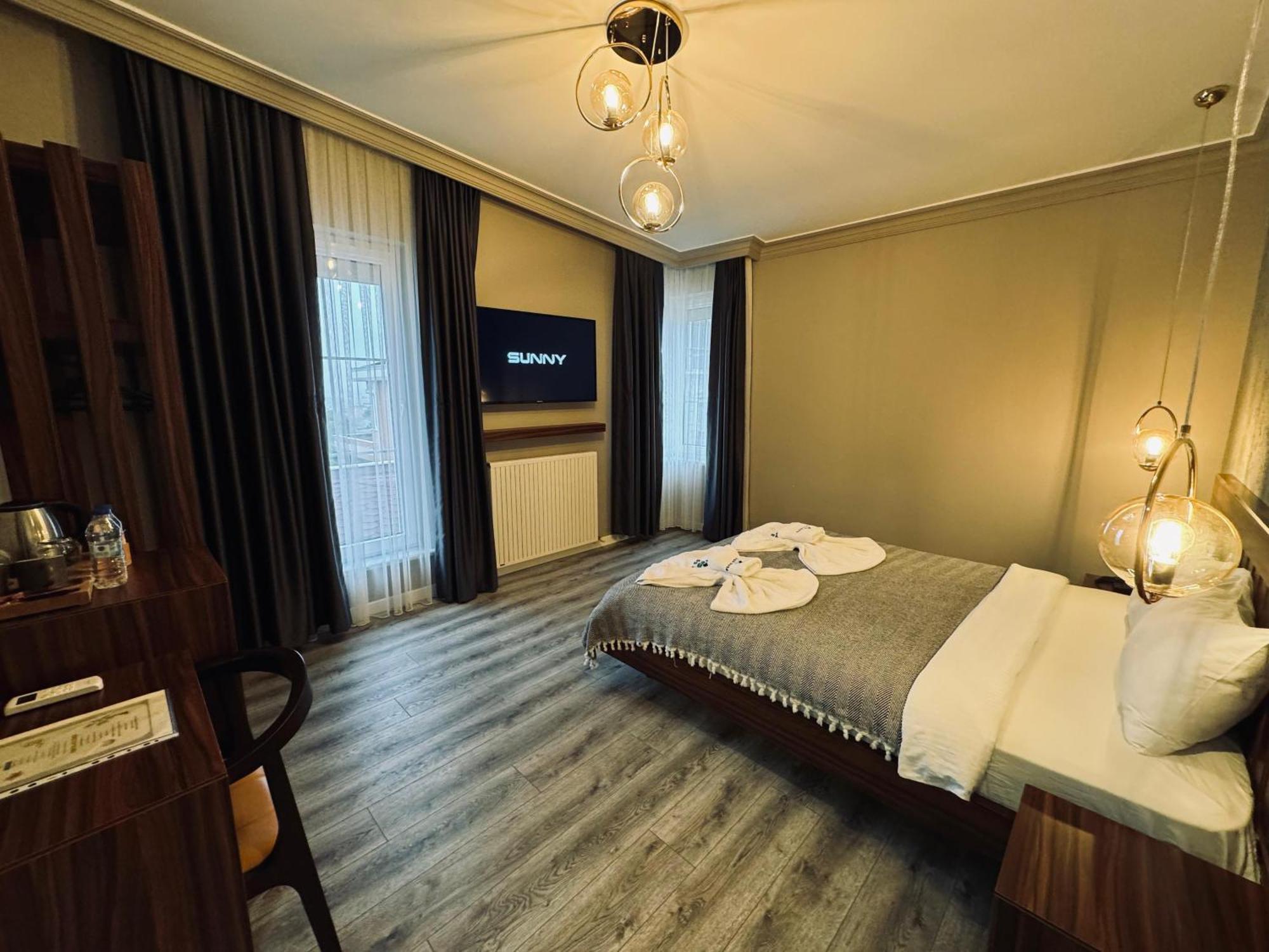 Istanbul Airport Treekos Suite Hotel Karaburun  Bagian luar foto