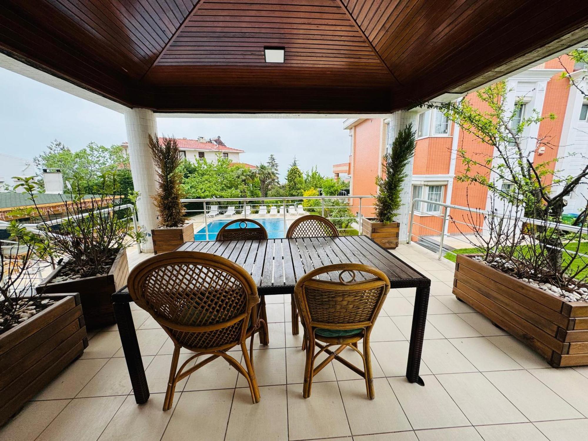 Istanbul Airport Treekos Suite Hotel Karaburun  Bagian luar foto