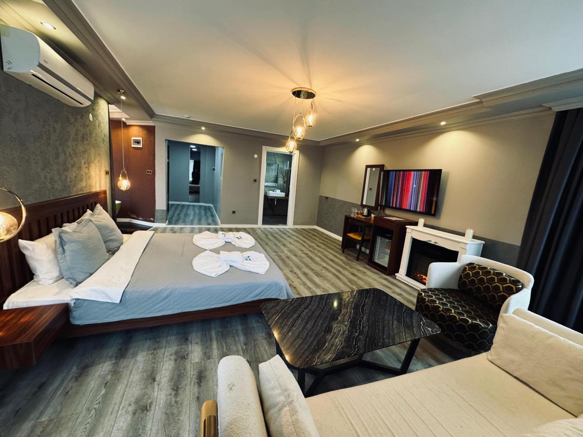 Istanbul Airport Treekos Suite Hotel Karaburun  Bagian luar foto